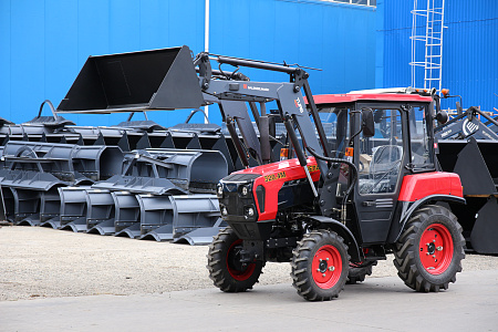 Фронтальный погрузчик КУН (TURS)-400-0 для трактора МТЗ-320